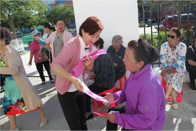 尽在学美术会画画的你,在化妆上有什么独门秘诀吗?,发现更多问答交流乐趣